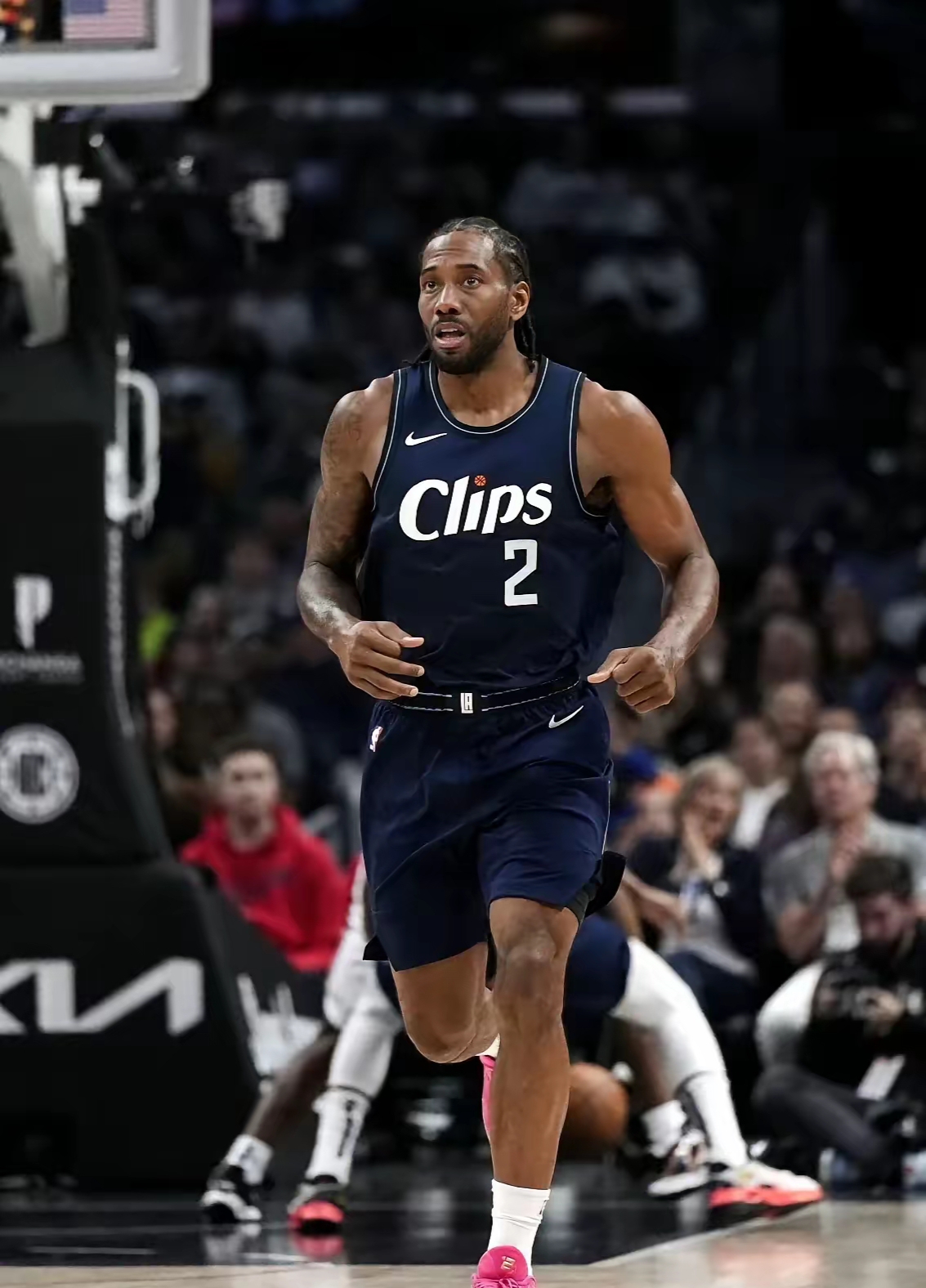 川崎前锋官方：效力10年的40岁韩国前国门郑成龙将自由身离队（川崎前锋官宣：40岁韩国前国门郑成龙十年效力后将以自由身离队）