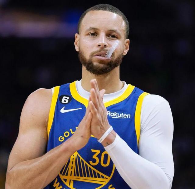 英媒：吉拉西夏窗可能加盟顶级俱乐部，其合同中有特殊解约金（英媒：吉拉西今夏或投奔豪门，合同设有特殊解约金条款）