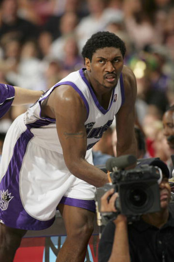 在今年新发布的中足联纪律道德准则里，“歧视”（包...（中足联新版纪律道德准则将“歧视”行为纳入规范）