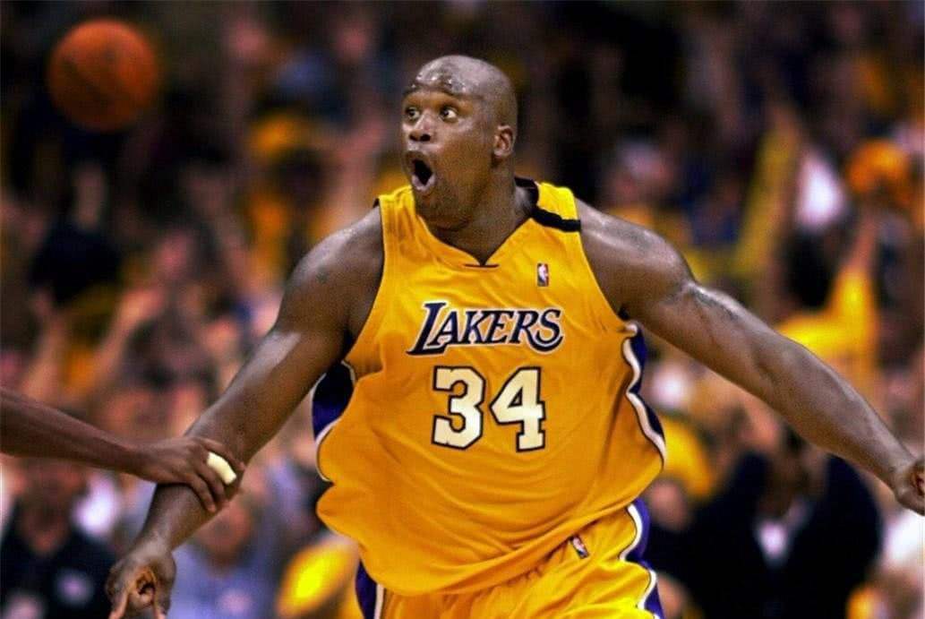 迪马济奥：亚沙里认为布鲁日食言，将和俱乐部主席会面（迪马济奥：亚沙里指责布鲁日失信，将与俱乐部主席面谈）