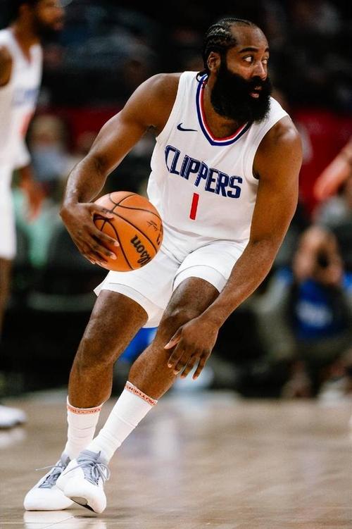 罗体：皇马、枪手有意伊尔迪兹，尤文提供的合同低于球员预期（罗马体育报：皇马与阿森纳关注伊尔迪兹，尤文续约报价低于预期）