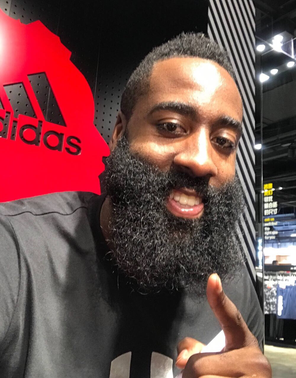 里程碑，北京国安球员方昊已代表中国俱乐部出战100场（北京国安球员方昊达成里程碑：为中国俱乐部出战100场）