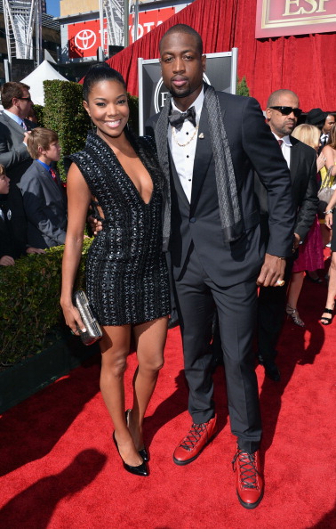 德转列巴拉圭球员历史身价前10：阿尔米隆第1，巴里奥斯上榜（德转发布巴拉圭球员历史身价十强榜：阿尔米隆居首，巴里奥斯入围）