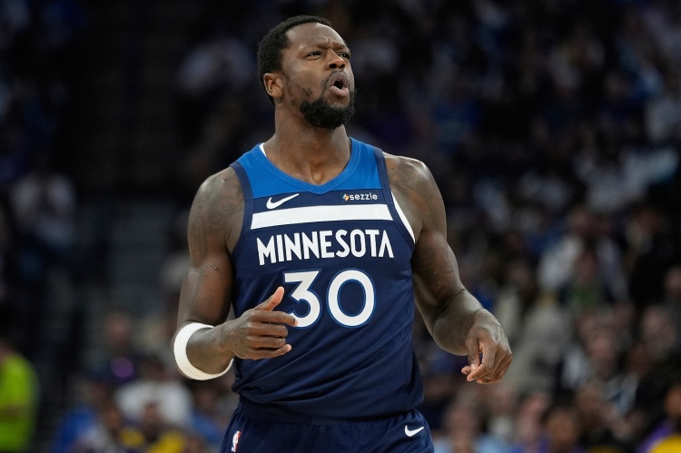 吉林外援关键时刻定胜局（吉林外援关键一击锁定胜利）