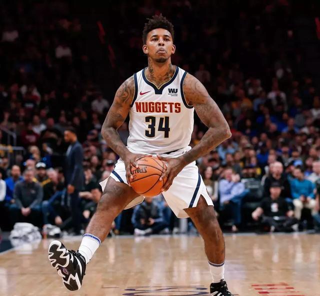 斯帕莱蒂：会评估双前锋和433的打法；我对伊尔迪兹很有信心（斯帕莱蒂：将权衡双前锋与4-3-3体系；我对伊尔迪兹充满信心）